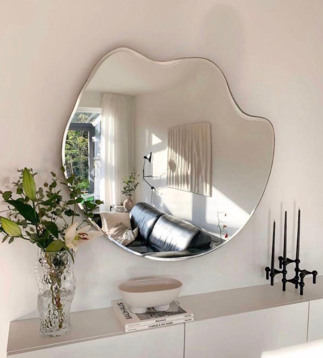 Phero Mirror – Mirror Museum